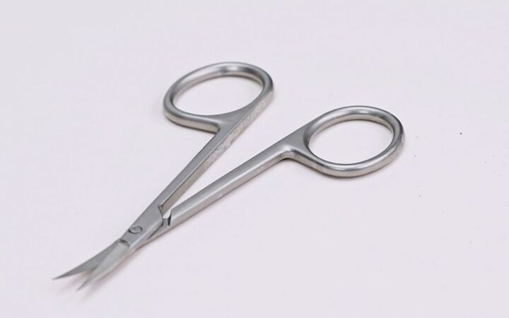 Curved Cuticle Scissors: Who Should Buy These?