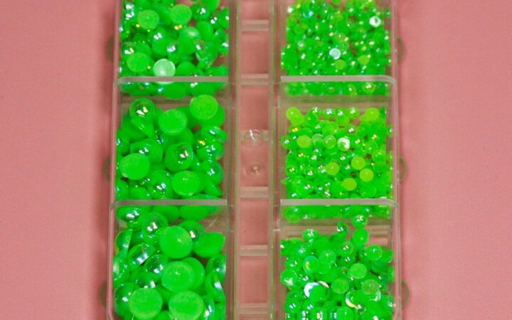 Green Pearl Nail Beads: Beginner’s Step-by-Step Guide